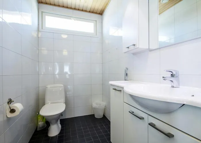 Spacious For 8 With Sauna Διαμέρισμα